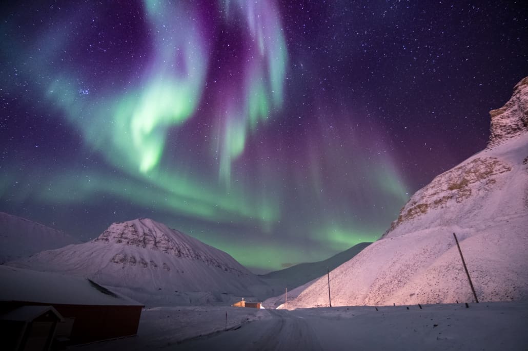 Northern Lights above Sarkofagen by Eirik Lilehugo