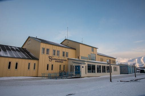 Longyearbyen sYKEHUS